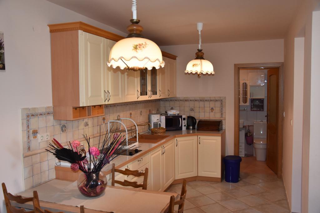 Malinska Center Apartment Extérieur photo