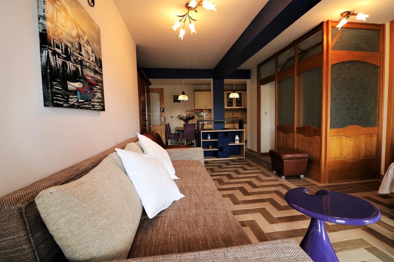 Malinska Center Apartment Extérieur photo