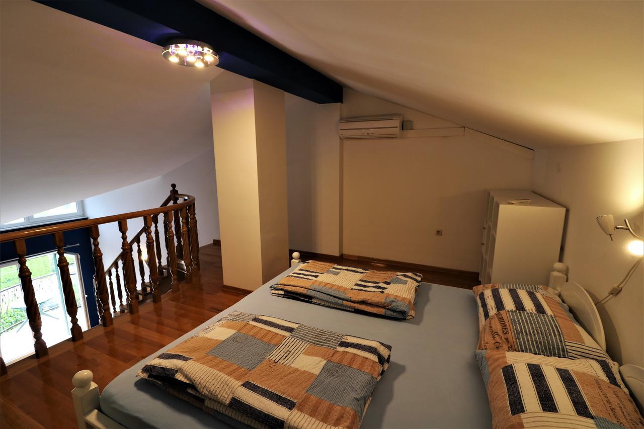 Malinska Center Apartment Extérieur photo
