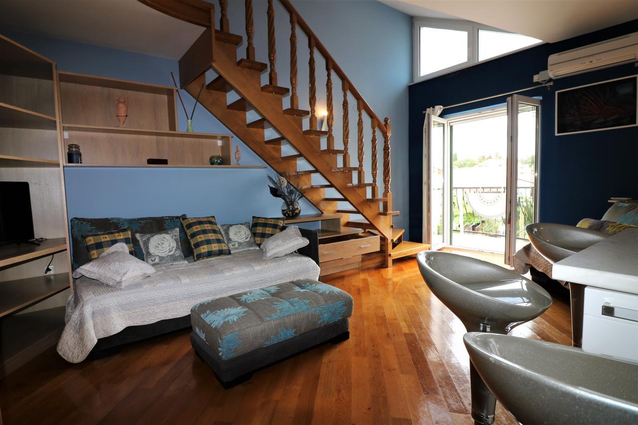 Malinska Center Apartment Extérieur photo